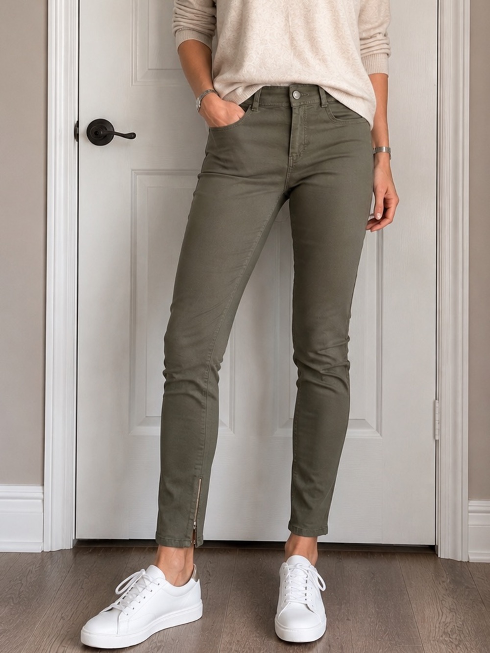 NWT Calvin Klein Olive Khaki Stretch Skinny Chinos Jeans Ankle Zip size 6